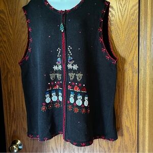 Women’s black holiday/Christmas knitted zippered vest with beaded accents-2X